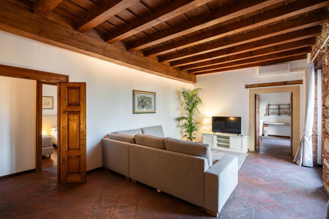 Domus Verona - Residenza Merici Екстериор снимка