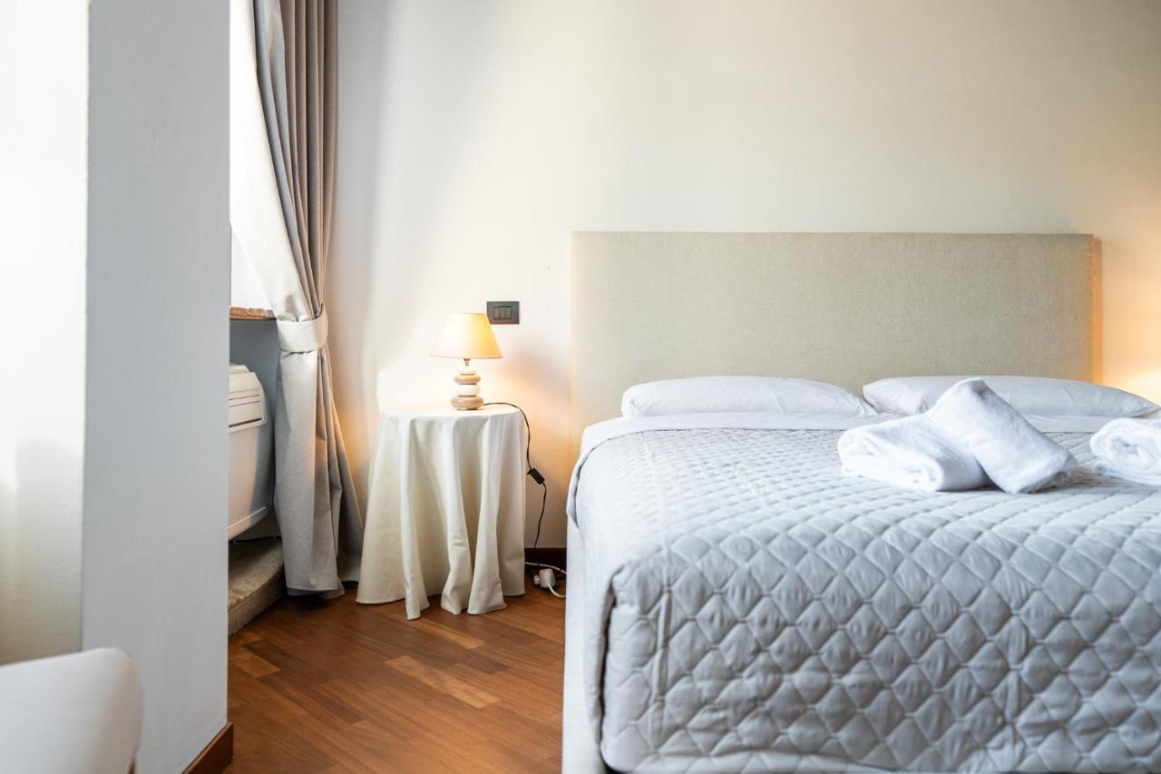 Domus Verona - Residenza Merici Екстериор снимка