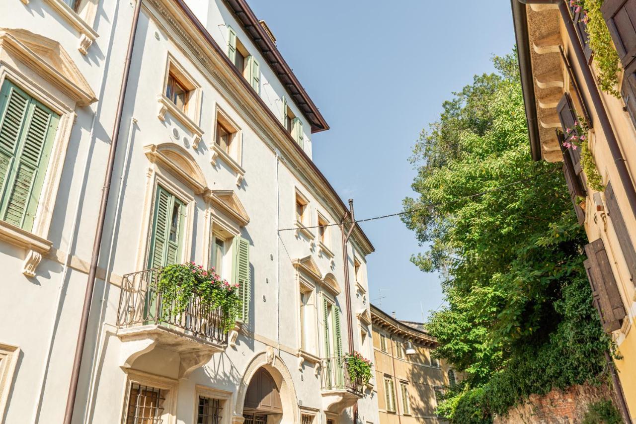 Domus Verona - Residenza Merici Екстериор снимка