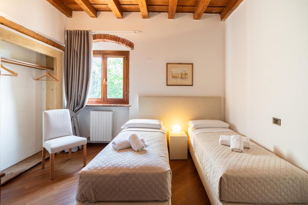 Domus Verona - Residenza Merici Екстериор снимка